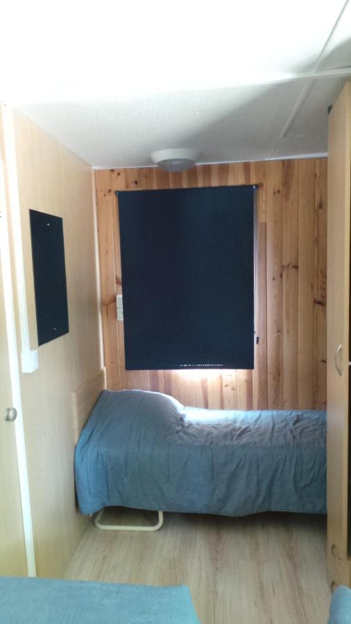 Mobil Home Chez Julie Verchaix Екстериор снимка