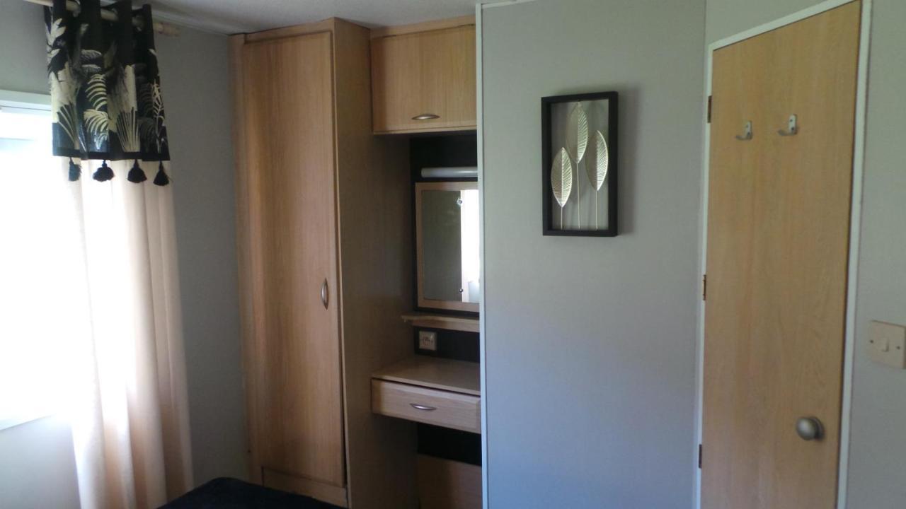 Mobil Home Chez Julie Verchaix Екстериор снимка
