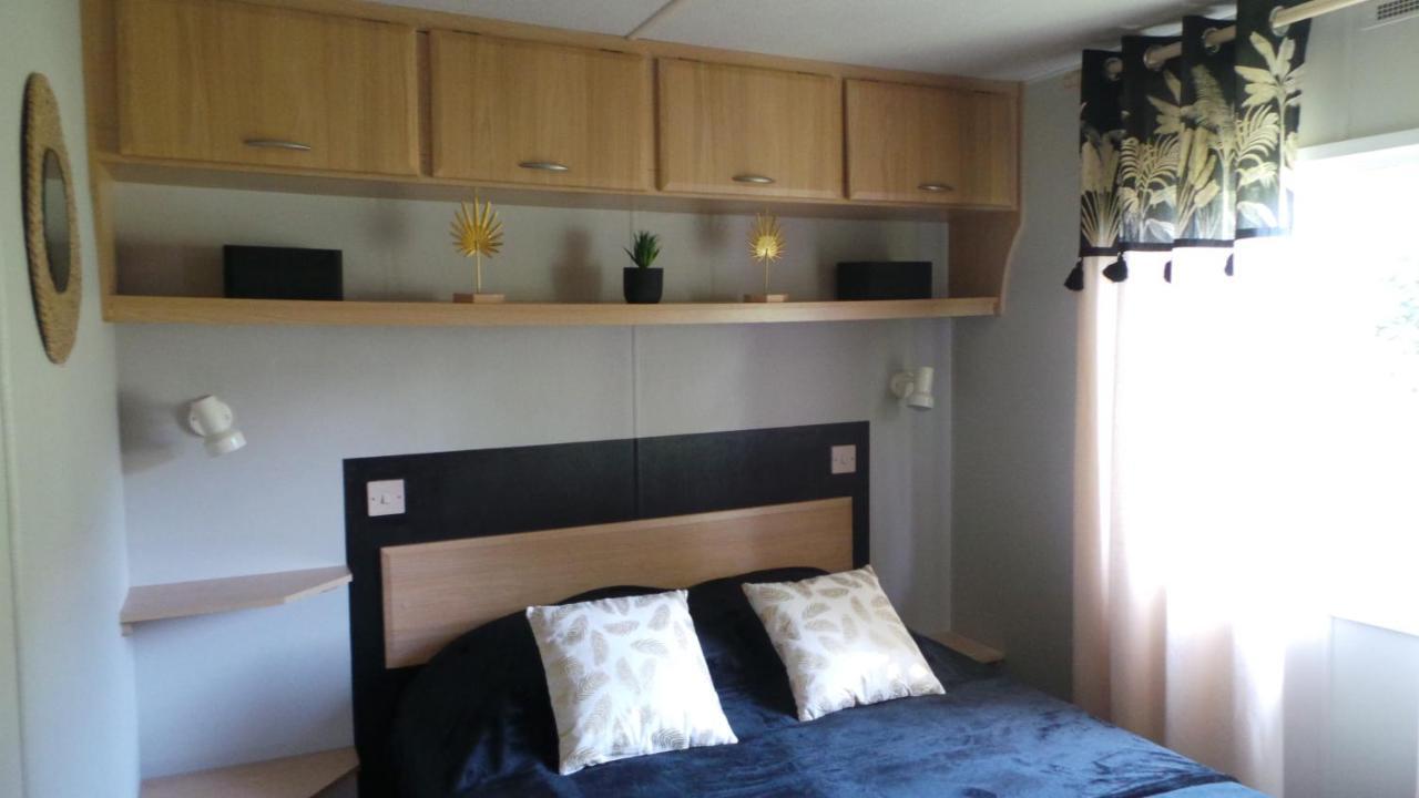 Mobil Home Chez Julie Verchaix Екстериор снимка