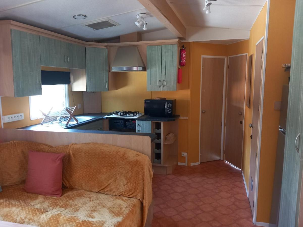 Mobil Home Chez Julie Verchaix Екстериор снимка